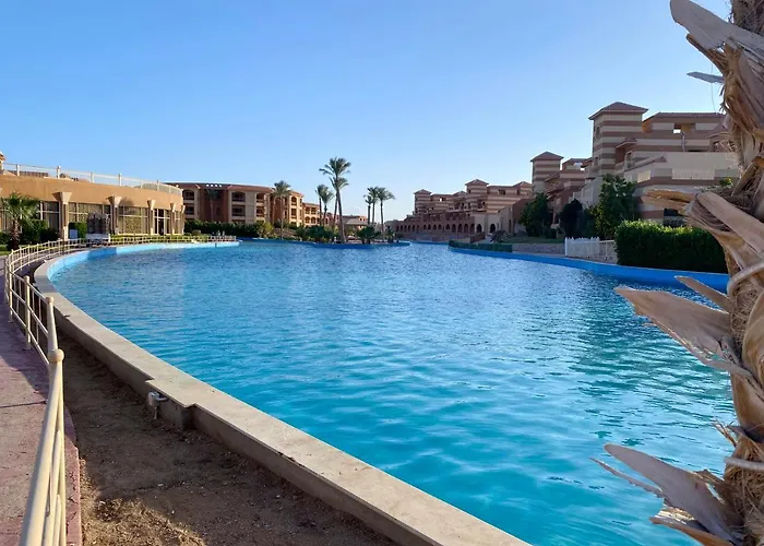 Parrotel Lagoon Waterpark Resort