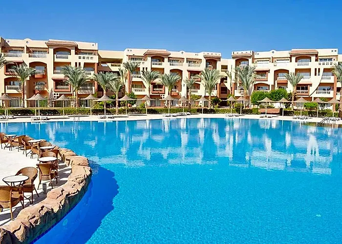 Parrotel Lagoon Waterpark Resort