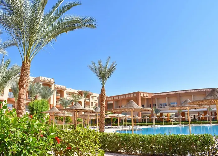 Parrotel Lagoon Waterpark 5*