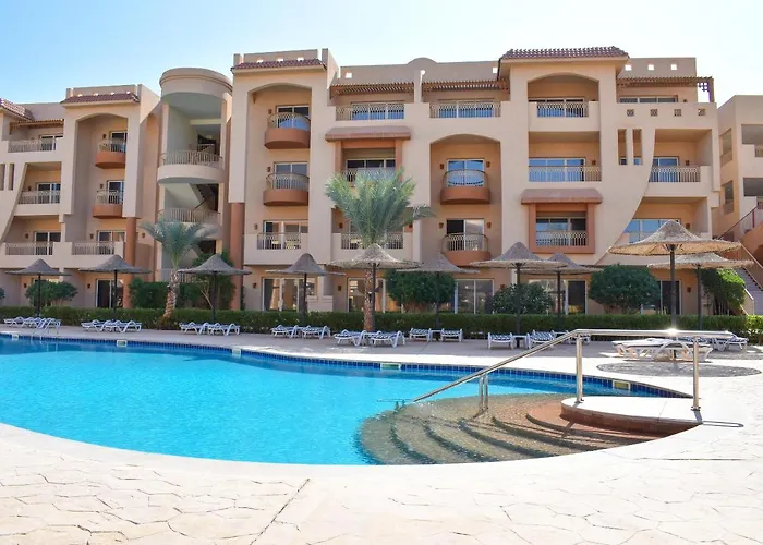 Parrotel Lagoon Waterpark 5*